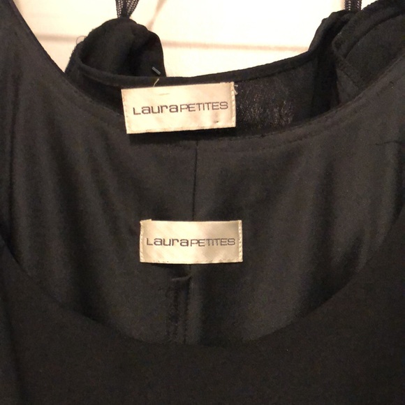 Beautiful black sleeveless dress - Picture 3 of 3